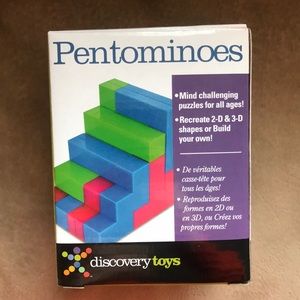 Pentominoes puzzle game